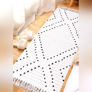 Boho Kitchen Rug Runner with Tassel - 2’ x 4.3'